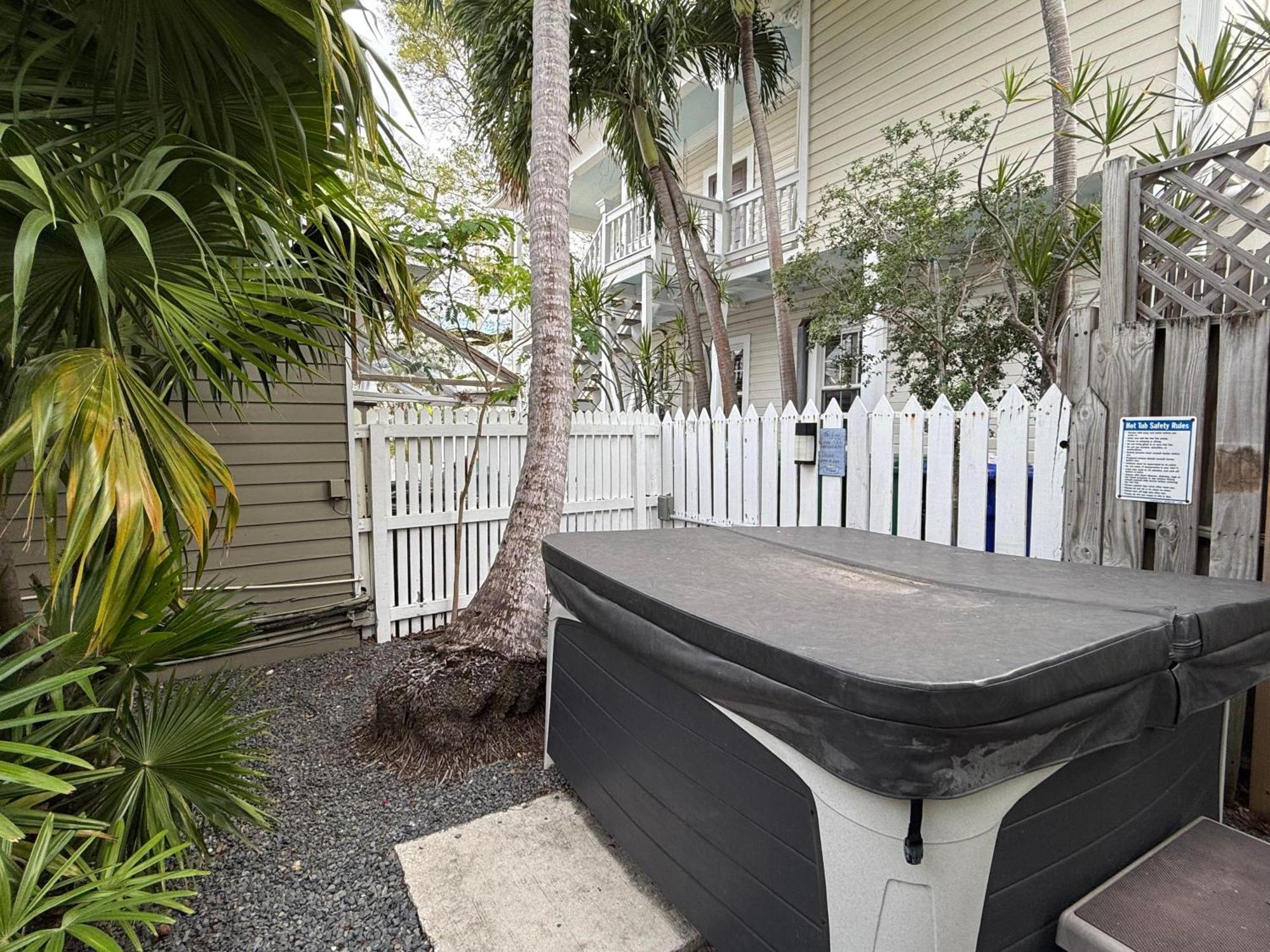 Seagull Suite - Southernmost Sanctuary Key West Bagian luar foto